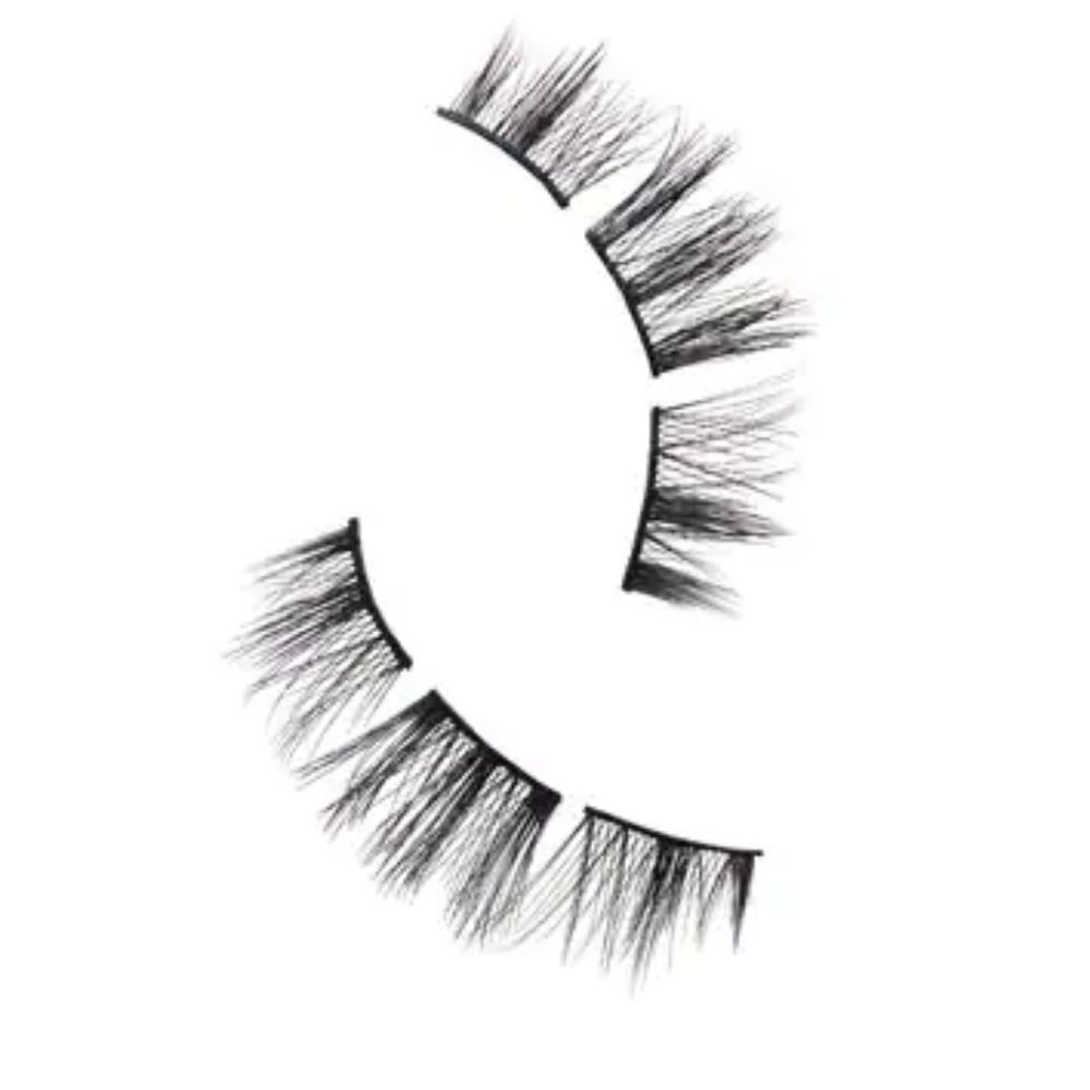 MAC Sexpot False Lashes - Picture 3 of 7